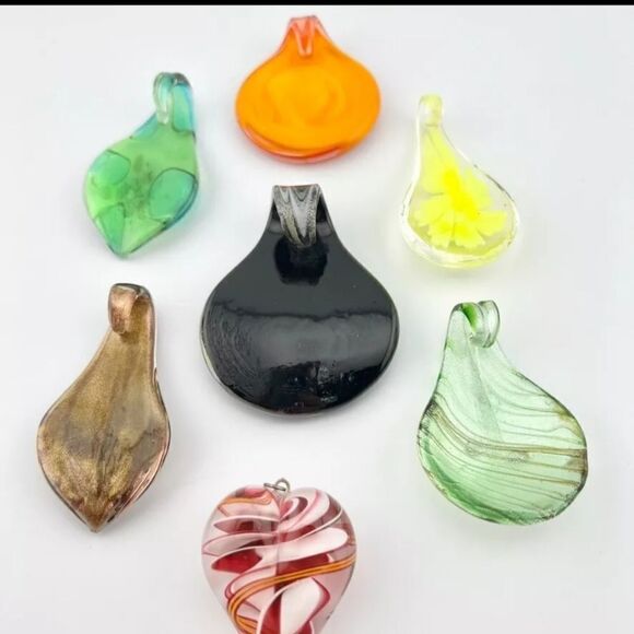 Vintage Murano Style Glass Pendants Lot of 7. Hand Blown - Picture 16 of 16